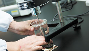 歐泉生化-進(jìn)口技術(shù)，國(guó)家標(biāo)準(zhǔn)保障產(chǎn)品穩(wěn)定性