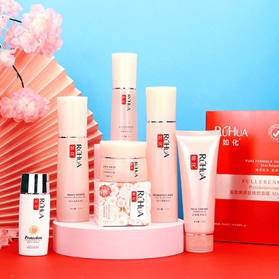 夏季應(yīng)該用什么護(hù)膚品？