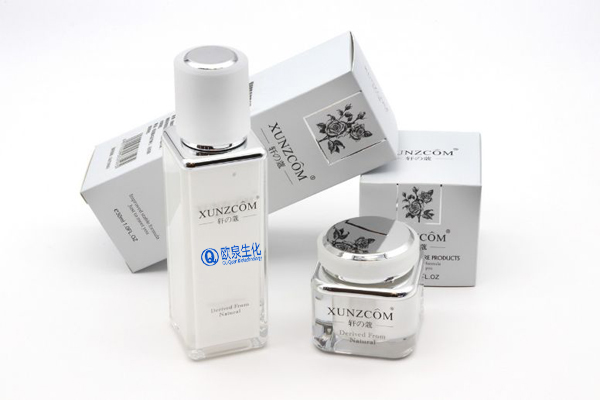 化妝品OEM廠家，化妝品工廠，化妝品代加工