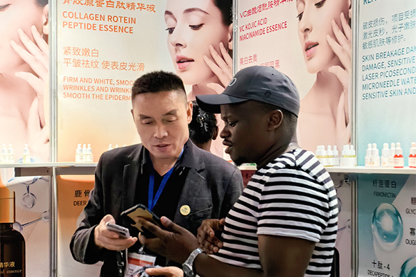 重磅！廣東歐泉集團(tuán)（南非）貿(mào)易博覽會(huì)完美收官！