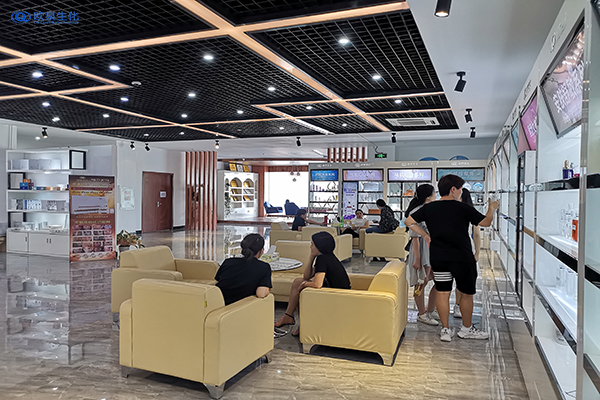 專業(yè)祛斑祛痘加盟培訓費用貴不貴？